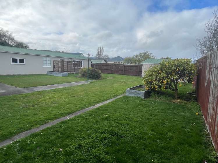 4 Heretaunga Square Silverstream_22