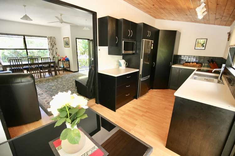 66 Pelorus Street Glenview_10