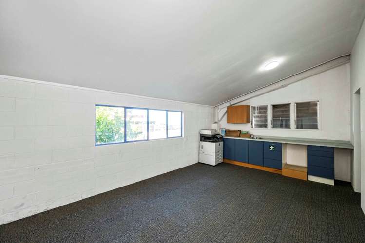 Unit C/4099 Great North Road Glen Eden_10