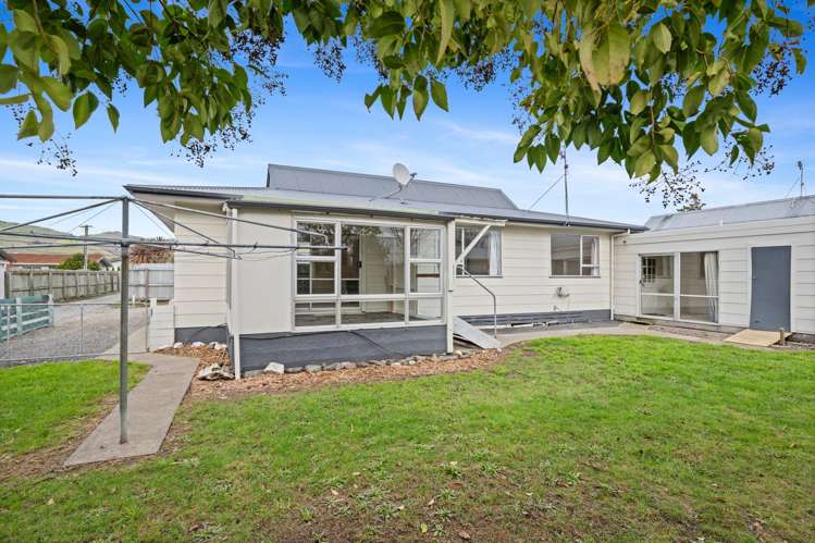 14 Cleghorn Street Redwoodtown_17