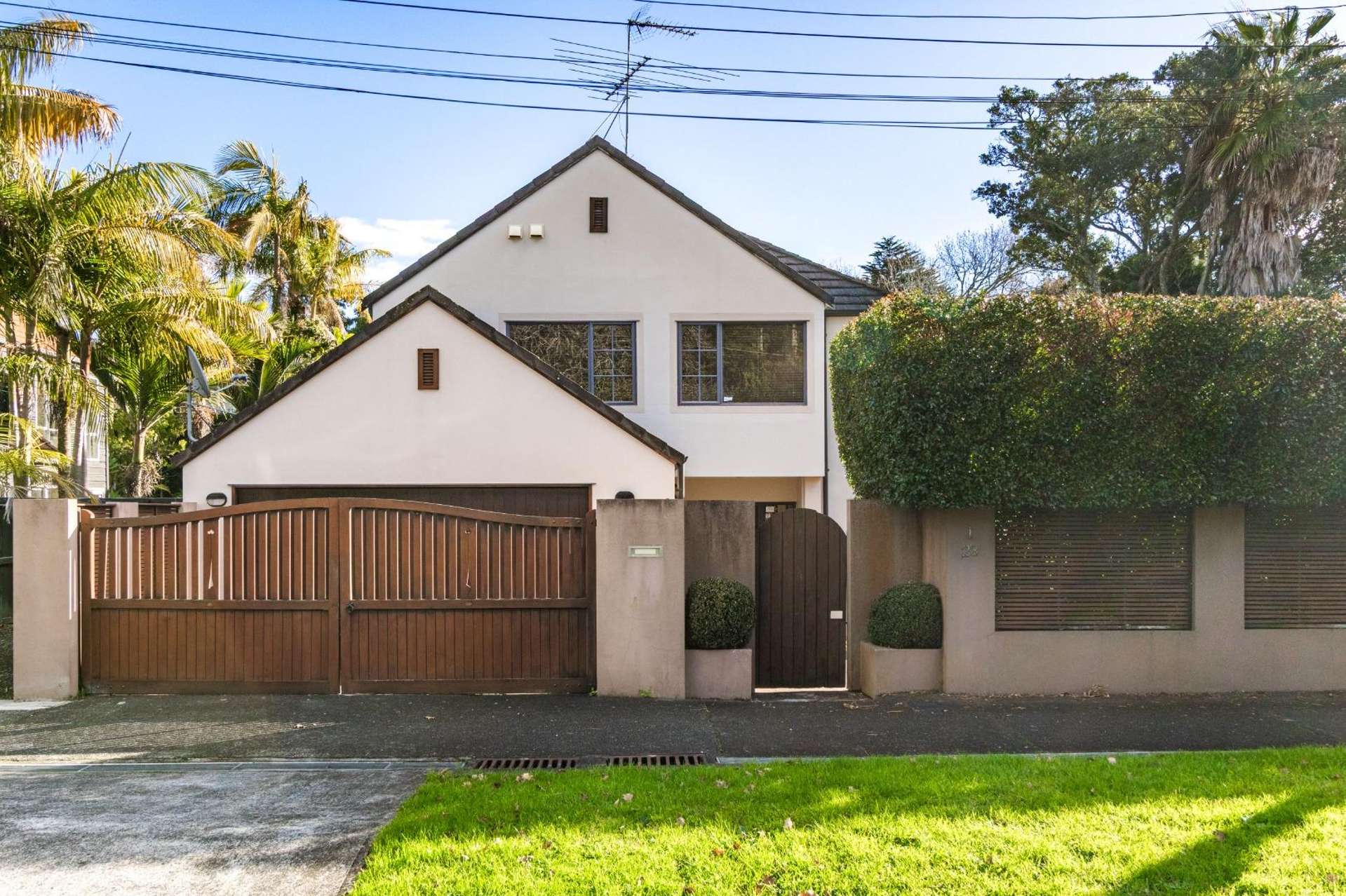 1/28 Comins Crescent 1725_0