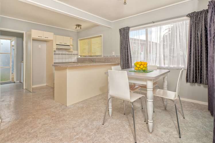 16 Hoturoa Place Manurewa_5