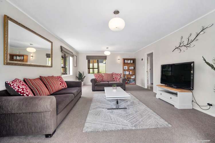 4 Orewa Street Torbay_11