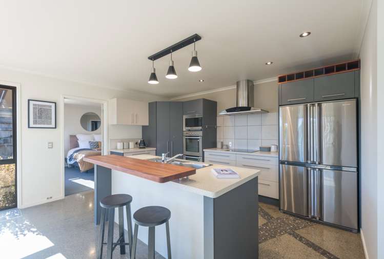 16 Frenchay Drive Atawhai_3