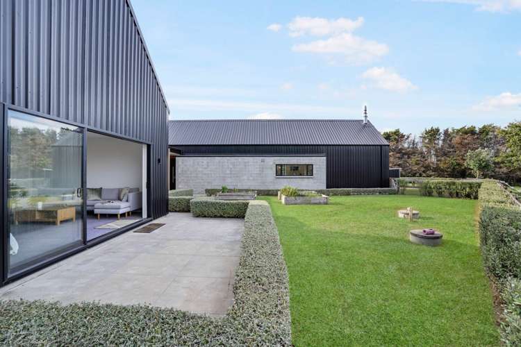 242 Seagrove Road Waiau Pa_27