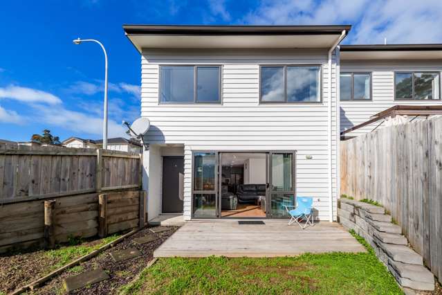 6/75 Tamahere Drive Glenfield_2