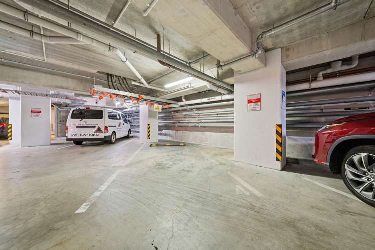 2803/32 Swanson Street City Centre_11