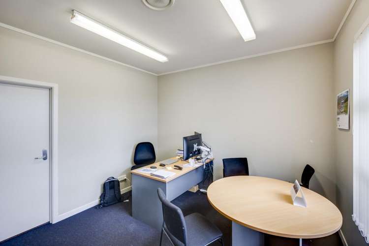 58 Ford Road Onekawa_10