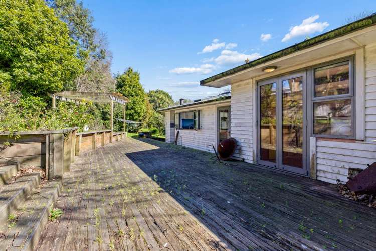 6 Gunson Road_1