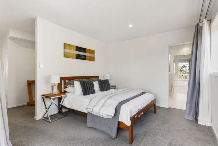 52a Sycamore Drive Sunnynook_11