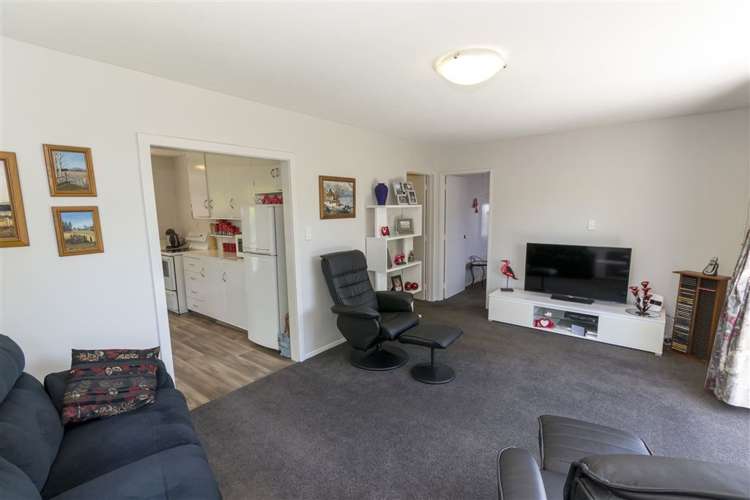 2/38d Cavendish Road Casebrook_5