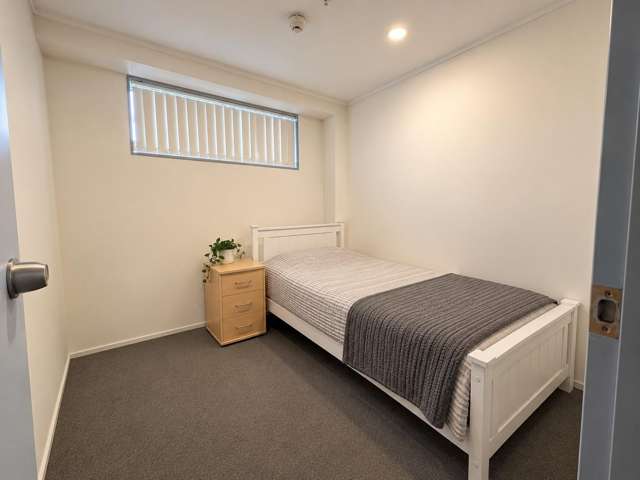 618/72 Nelson Street Auckland Central_4