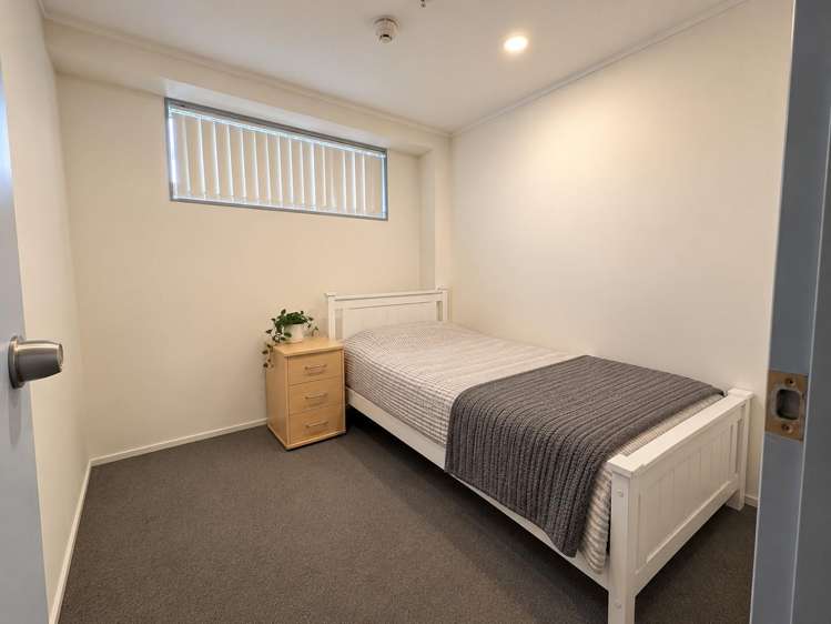 618/72 Nelson Street Auckland Central_4