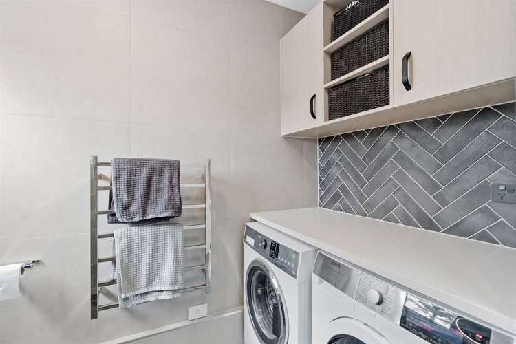 2/18 Parr Terrace Castor Bay_8