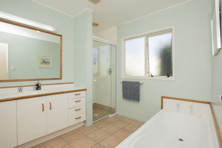 3/151 Rutene Road Kaiti_17