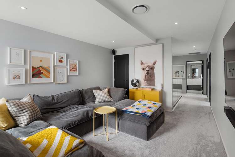 29 Carnaveron Drive Lincoln_10