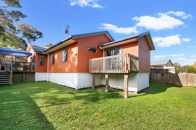 145 Brian Crescent Stanmore Bay_1