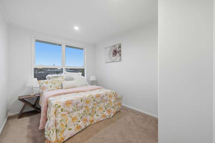 54 Cobham Crescent Otara_12