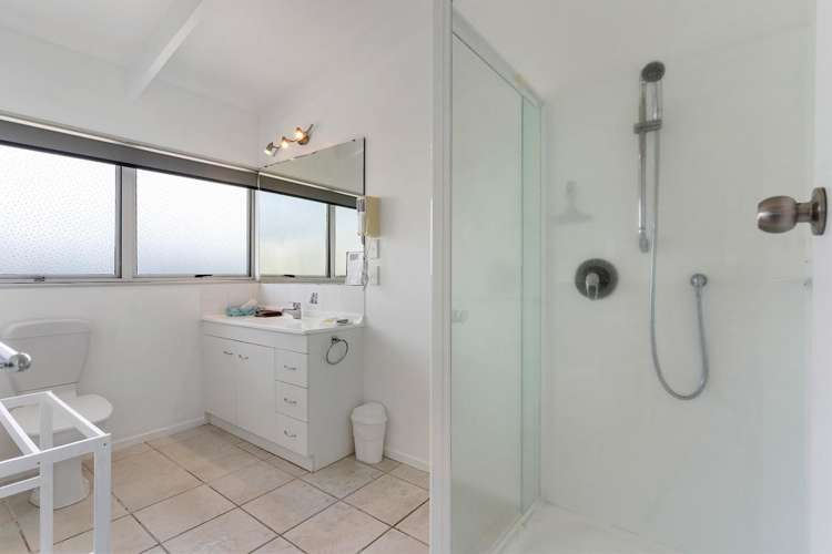 Unit 18/415 Port Road Whangamatā_13