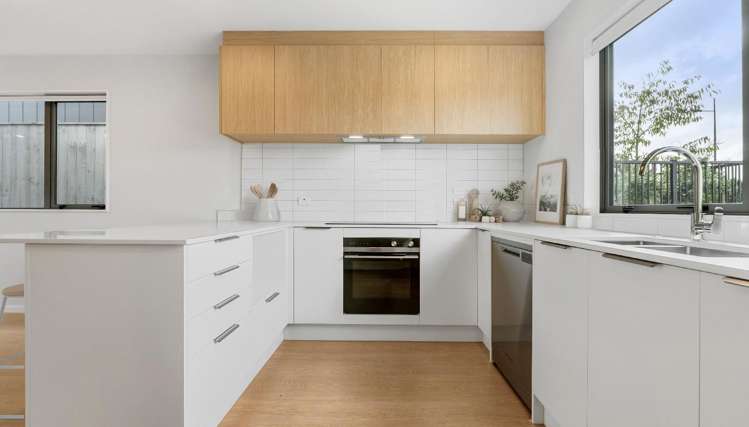 24 Wintergarden Avenue Karaka_3