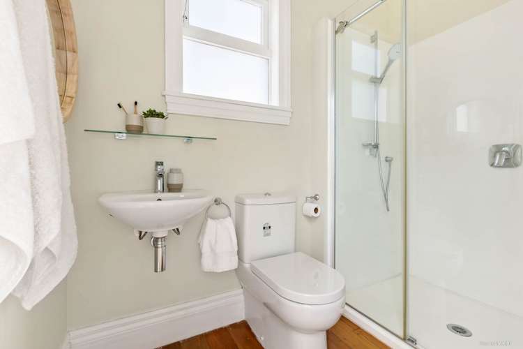 32 Woodford Road Mount Eden_12