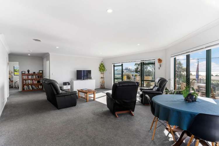 37 Brightside Road Stanmore Bay_18