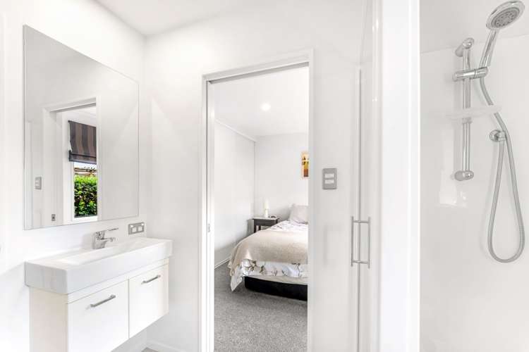 2 Orchard Grove Ashburton_19