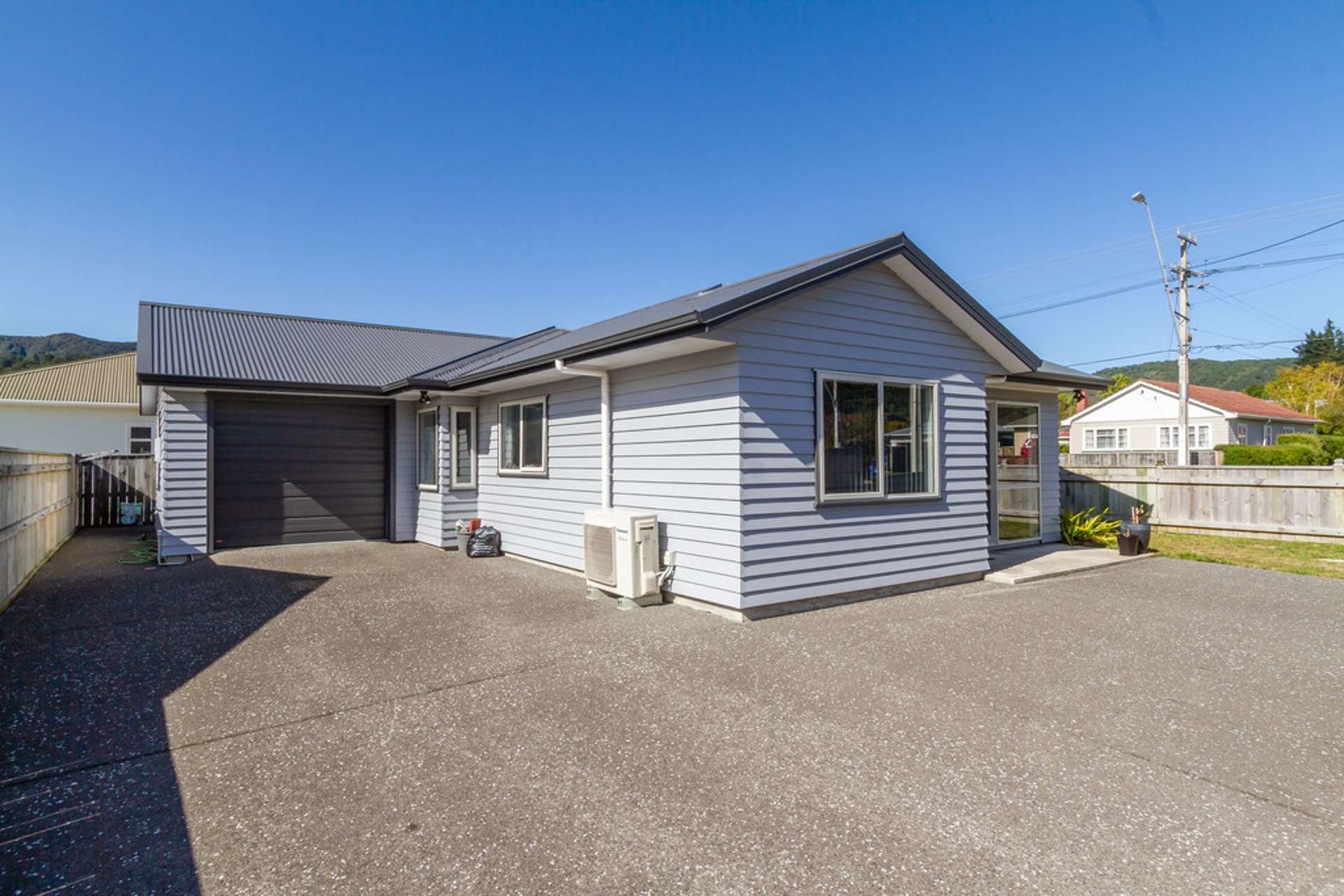 1/77 Main Road Wainuiomata_0