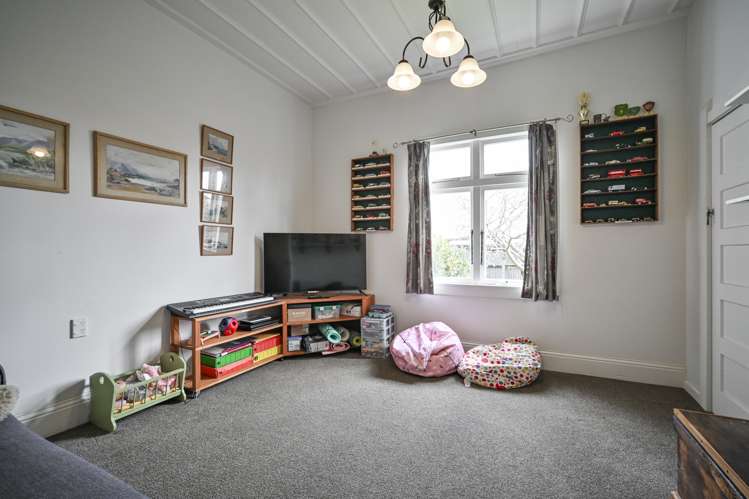 716 Lumsden Road Akina_19