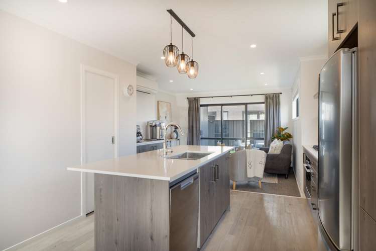 38 Mawai Hakona Drive Wallaceville_8