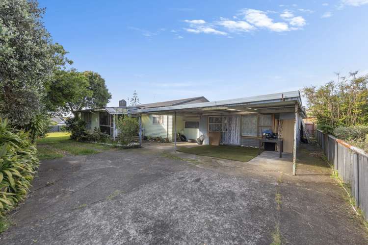 10 & 12 Humphreys Place Mangere_9