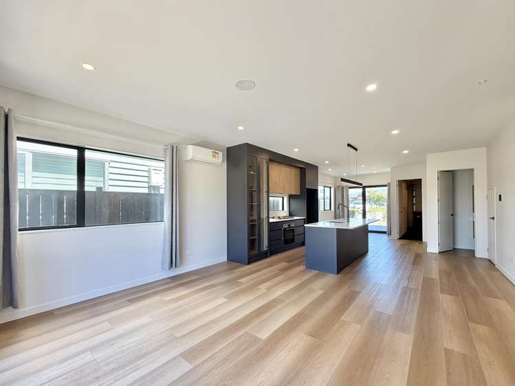 169 Te Taruna Drive Milldale_1