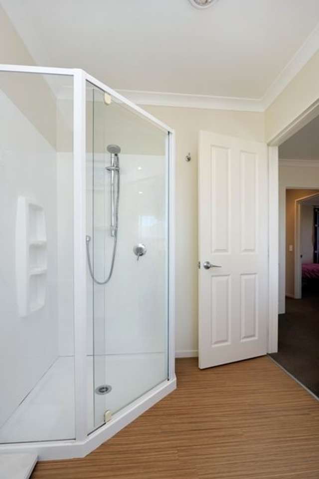 4 Ruth Taylor Avenue Stoke_3