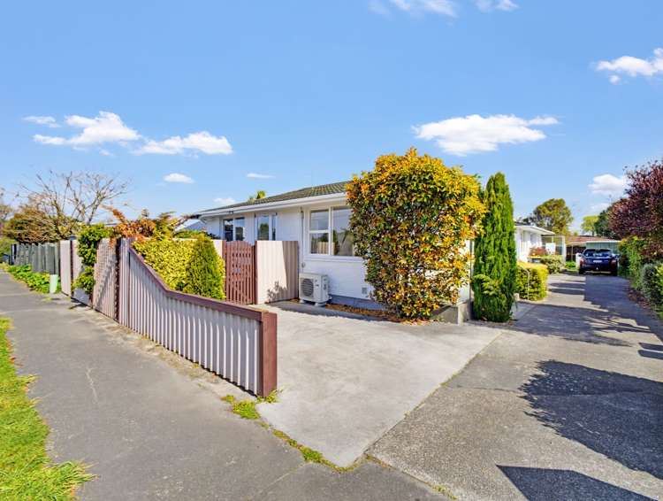 1/17 Lake Terrace Road Burwood_14