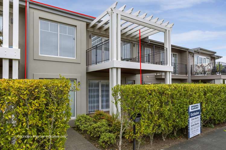31 Chateau Crescent Rangatira Park_0