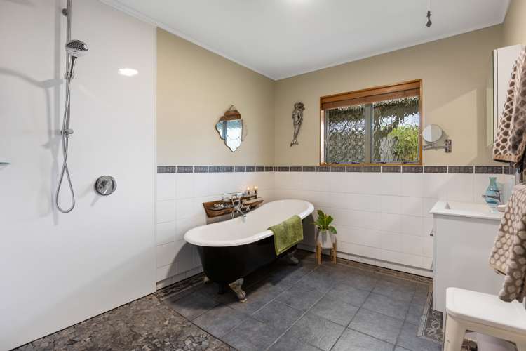 5 Bosworth Street Egmont Village_18