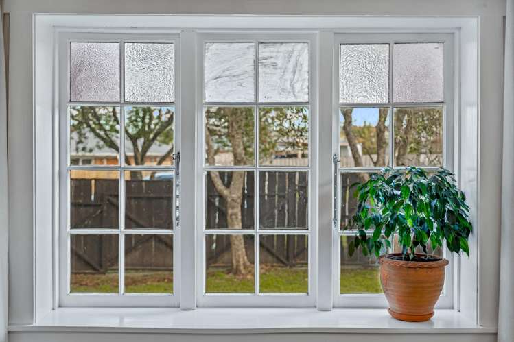 5 Rewa Street New Lynn_16