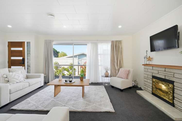 27 Snell Drive Chartwell_21