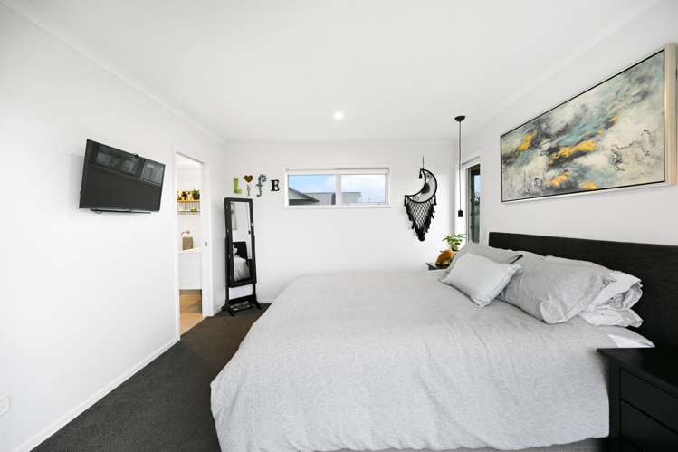 7 Bourke Drive Cambridge_14