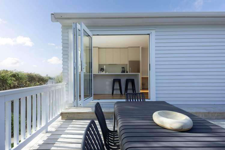 2/187 Titirangi Road_4