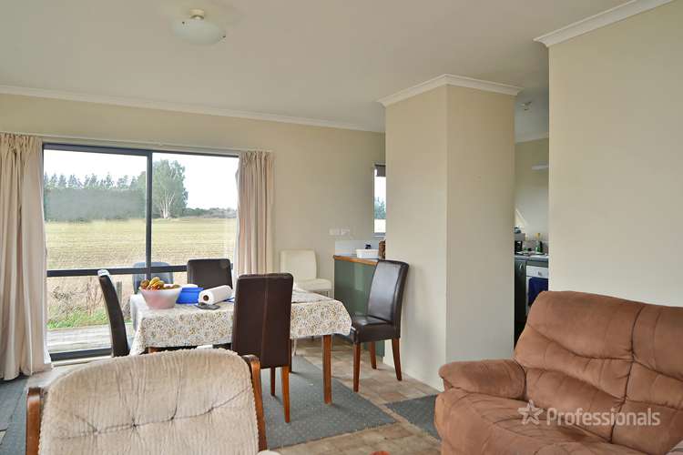 74 Kent Street Carterton_13