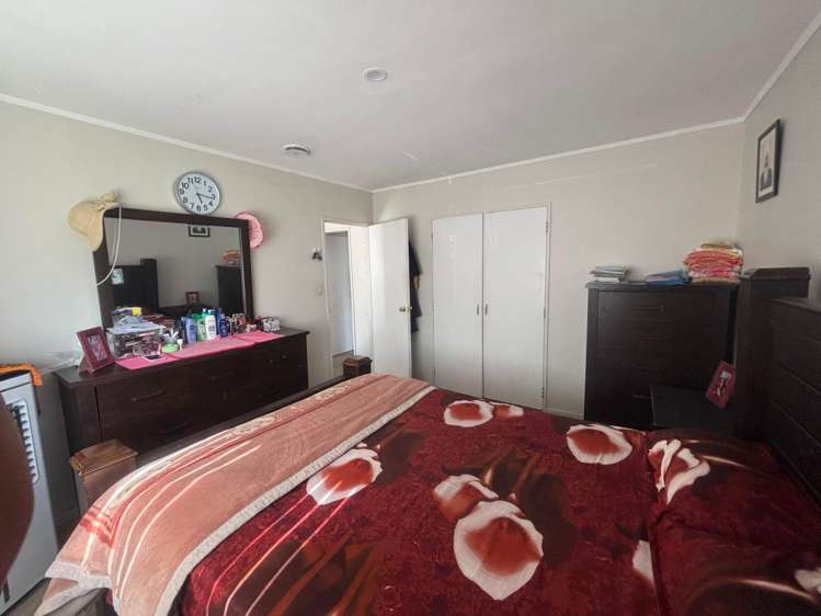 1/10 Phoenix Place Papatoetoe_5