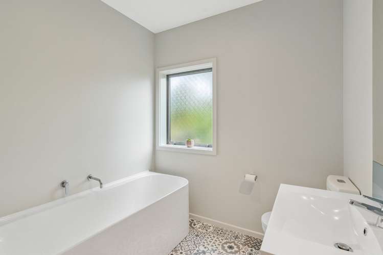 1/91 Ruapehu Street Paraparaumu_11