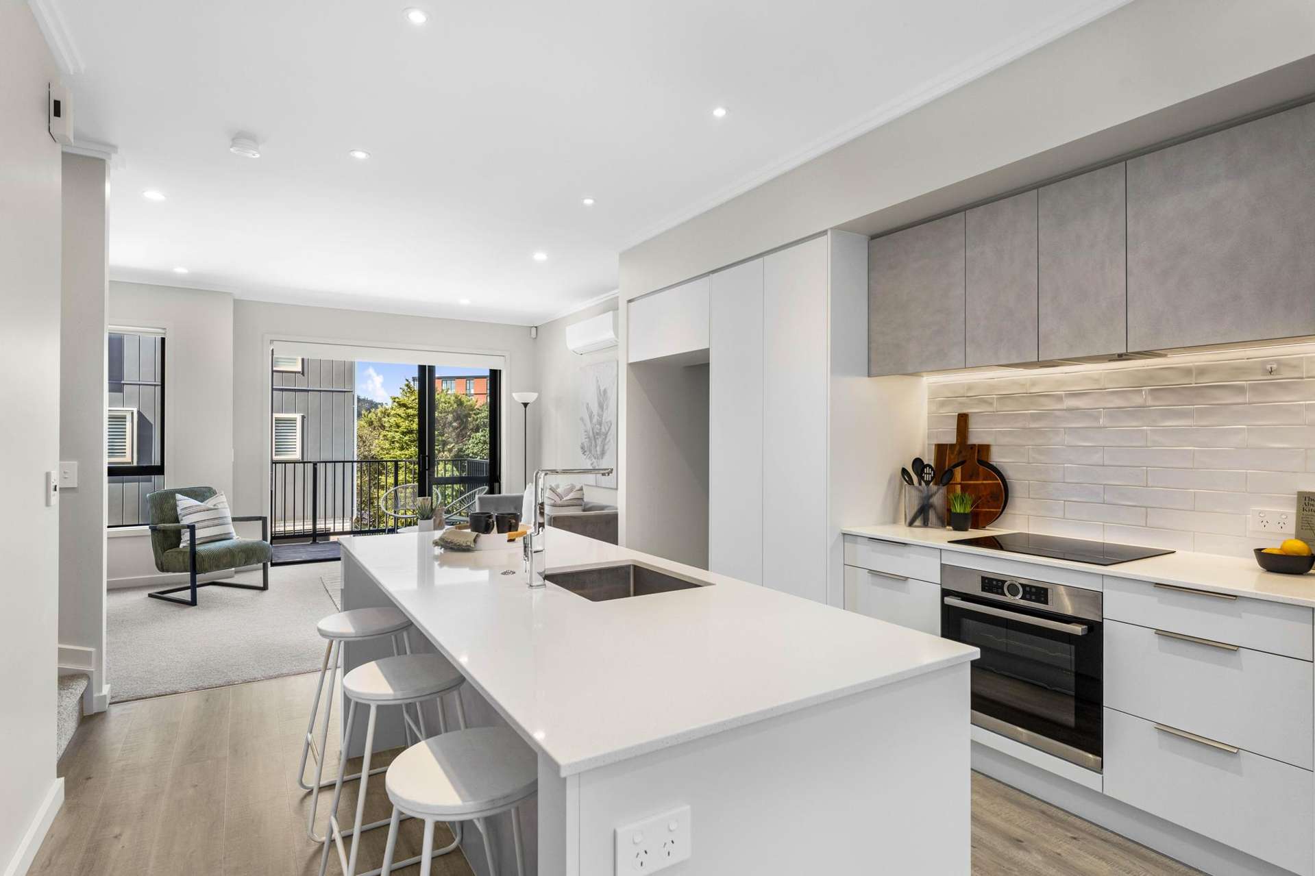 5/35 Marine Parade Hobsonville Point_0