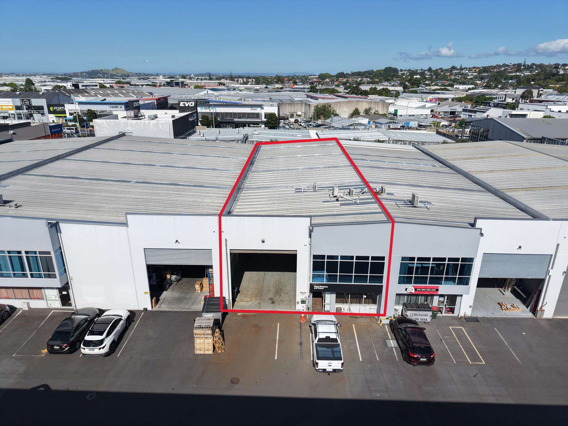 2/27 Cain Road Penrose_0