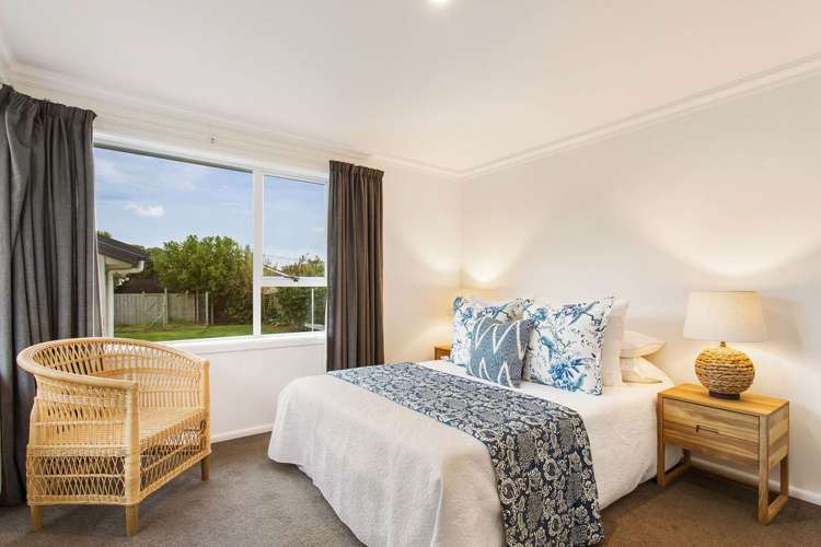 389 Estuary Road South New Brighton_10