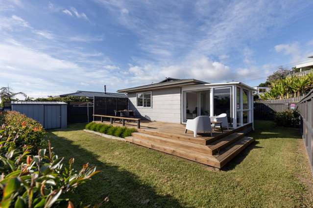 Sublime Otumoetai Locale, Move In Ready!