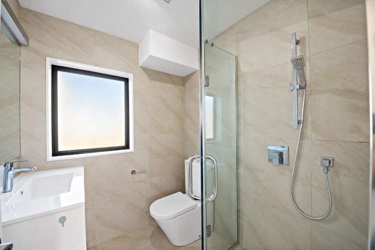 38 Greenfinch Road Hobsonville_15