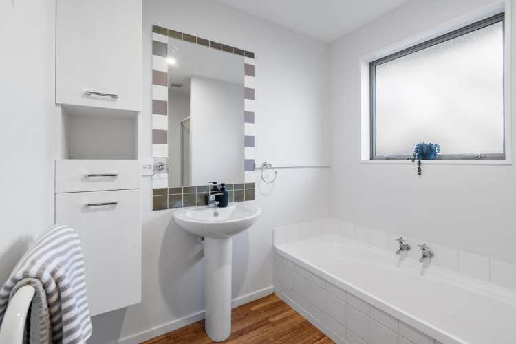 23 Overbury Crescent Rolleston_15