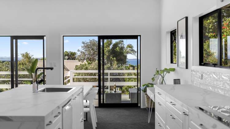 91 Pacific Parade Army Bay_3